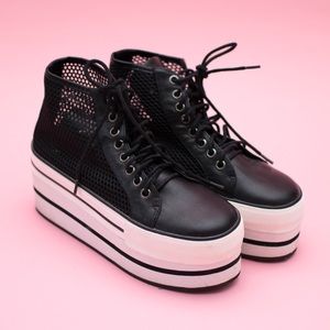 Yru Platform Sneakers
